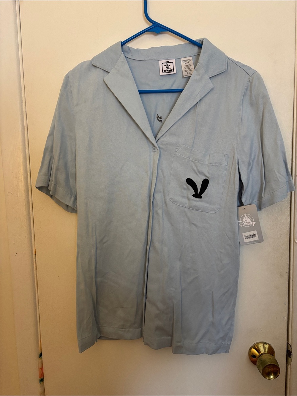 Disney Oswald women’s top size XS
